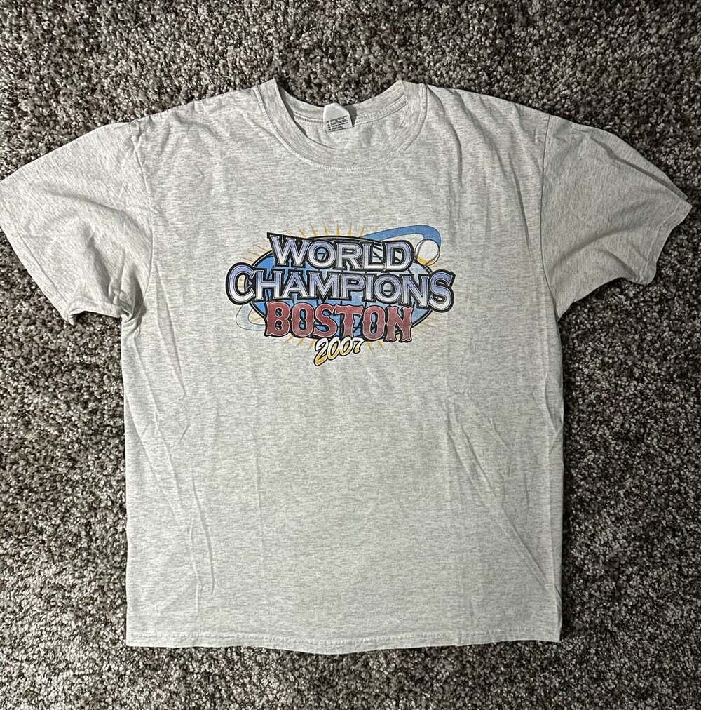 Y2K Anvil Boston Red Sox World Champions 2007 T-Shirt Size XL Gray Cotton